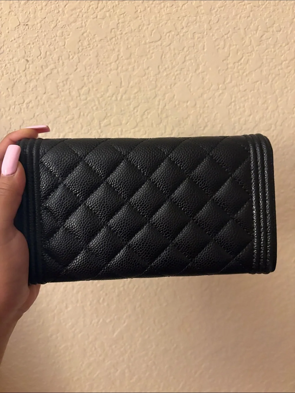 CHANEL 😍 Black Quilted Caviar Wallet with Gold CC Lock